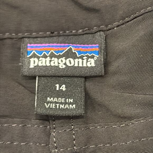 Patagonia Women's Wavefarer Boardshorts 4.5" Black Size 14 - Picture 8 of 11